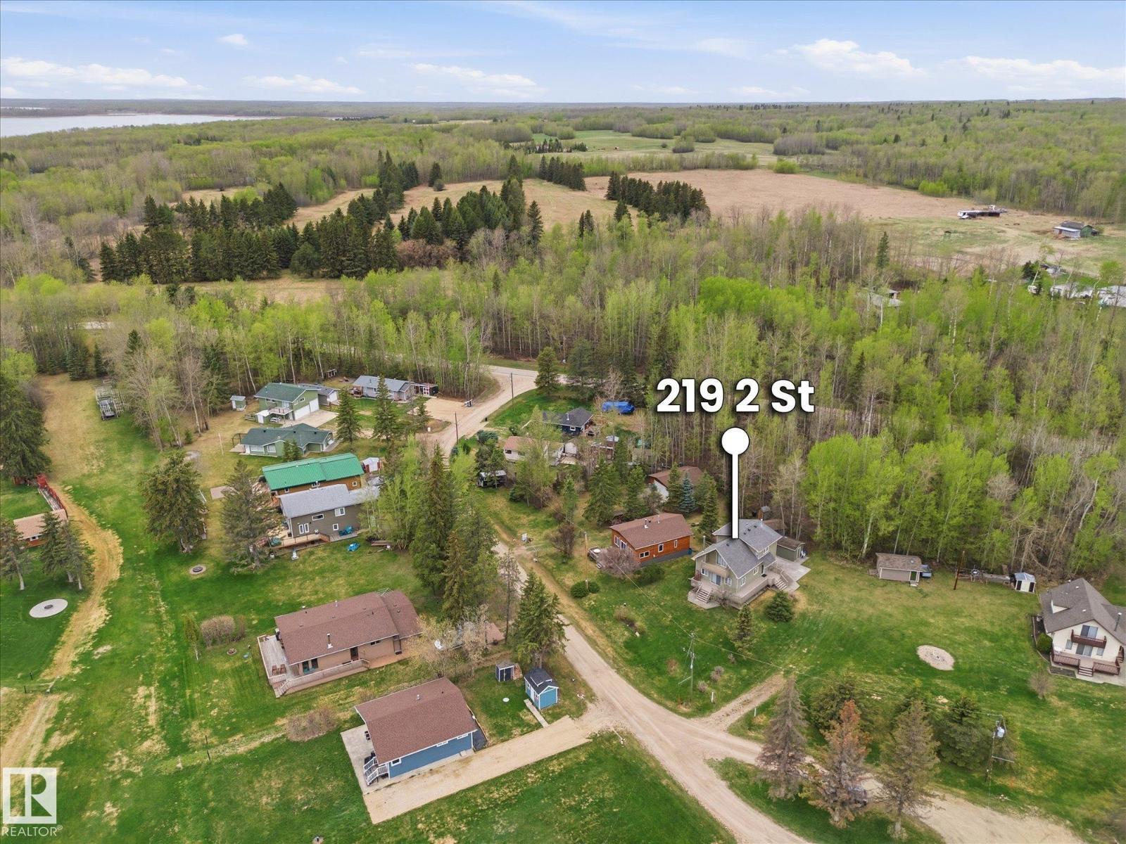 218 & 219 2nd Street Ross Haven - 5