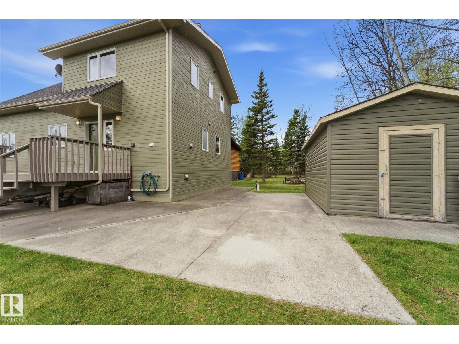 218 & 219 2nd Street Ross Haven - 51