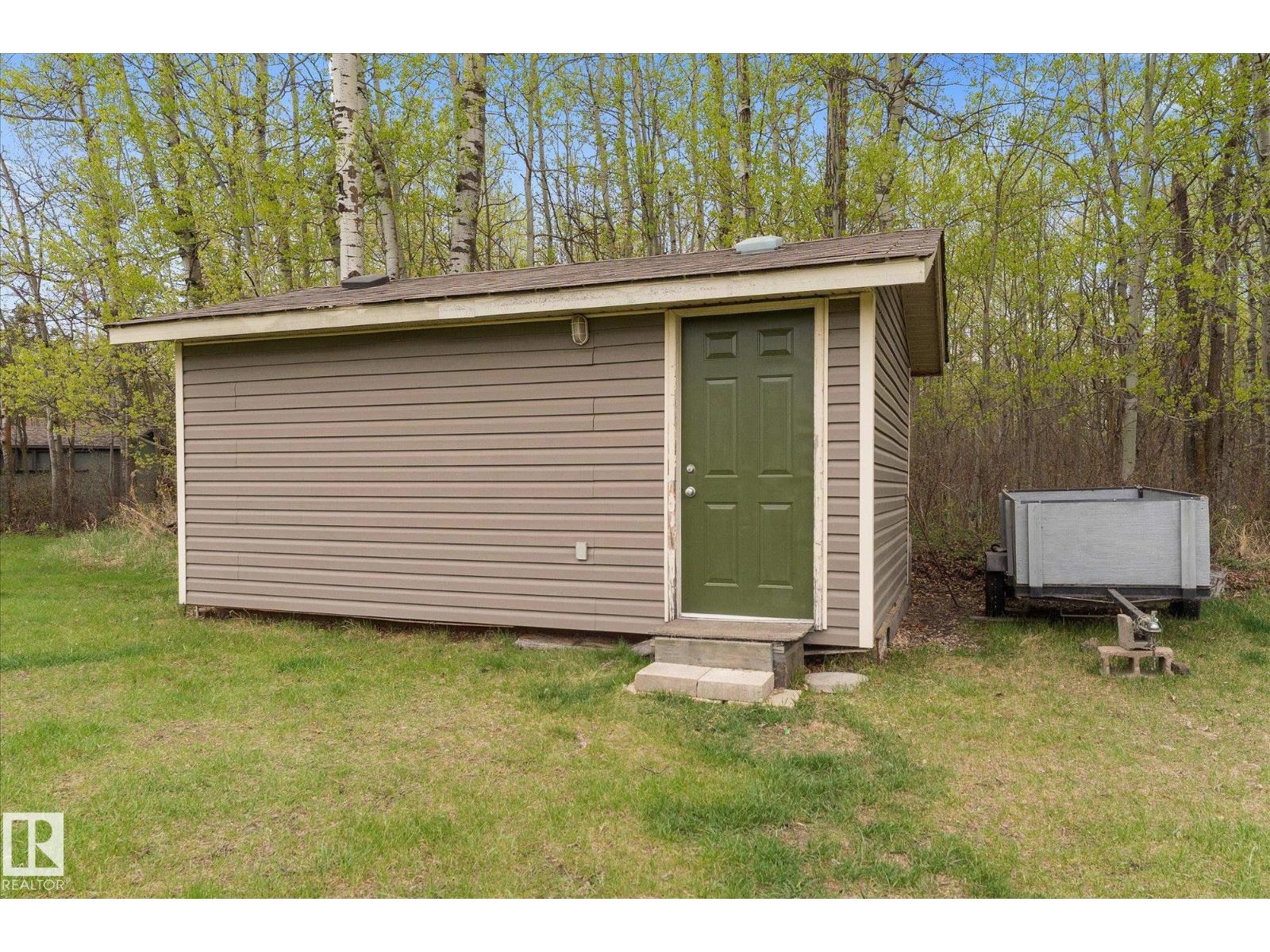 218 & 219 2nd Street Ross Haven - 65