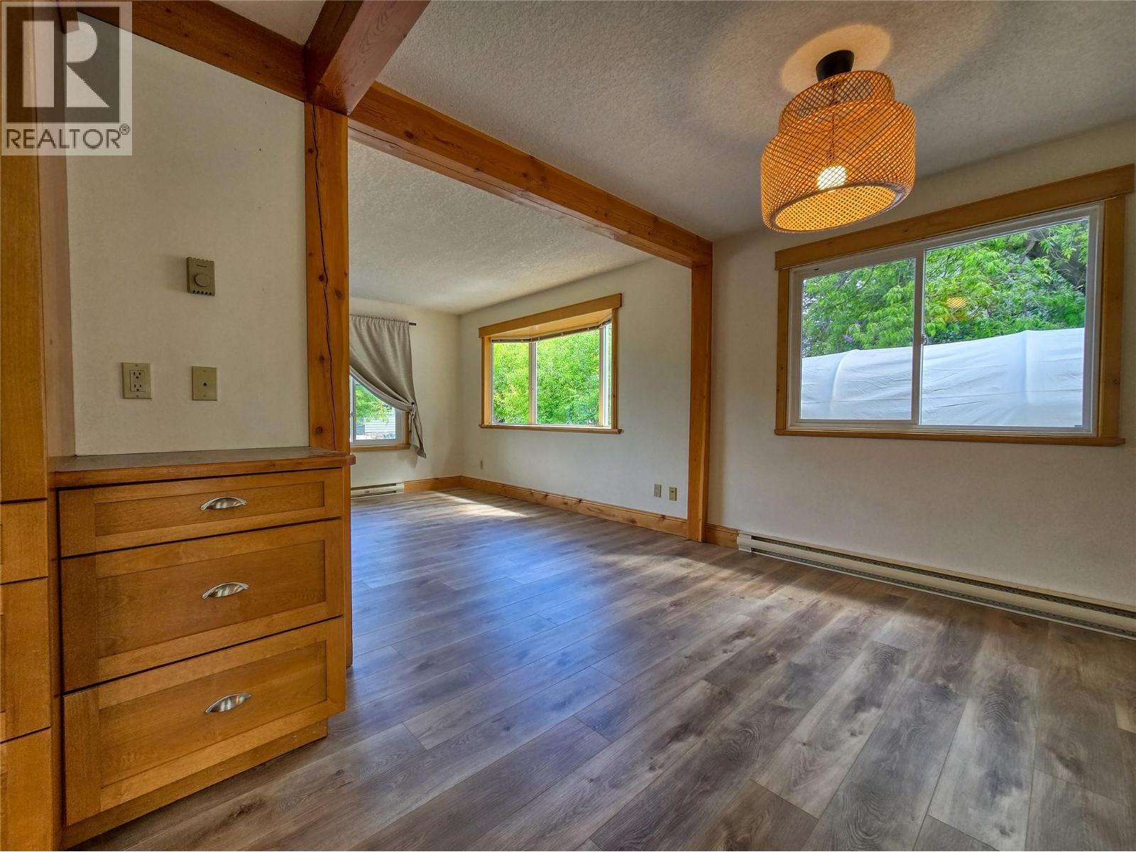 1502 10th Avenue, Invermere