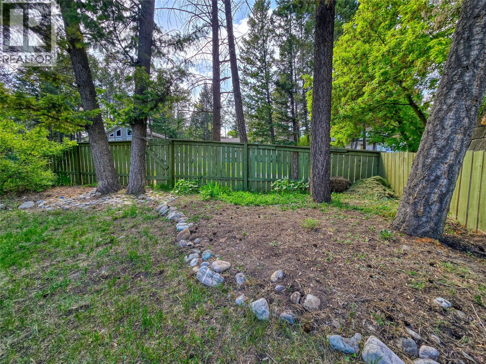 1502 10th Avenue, Invermere