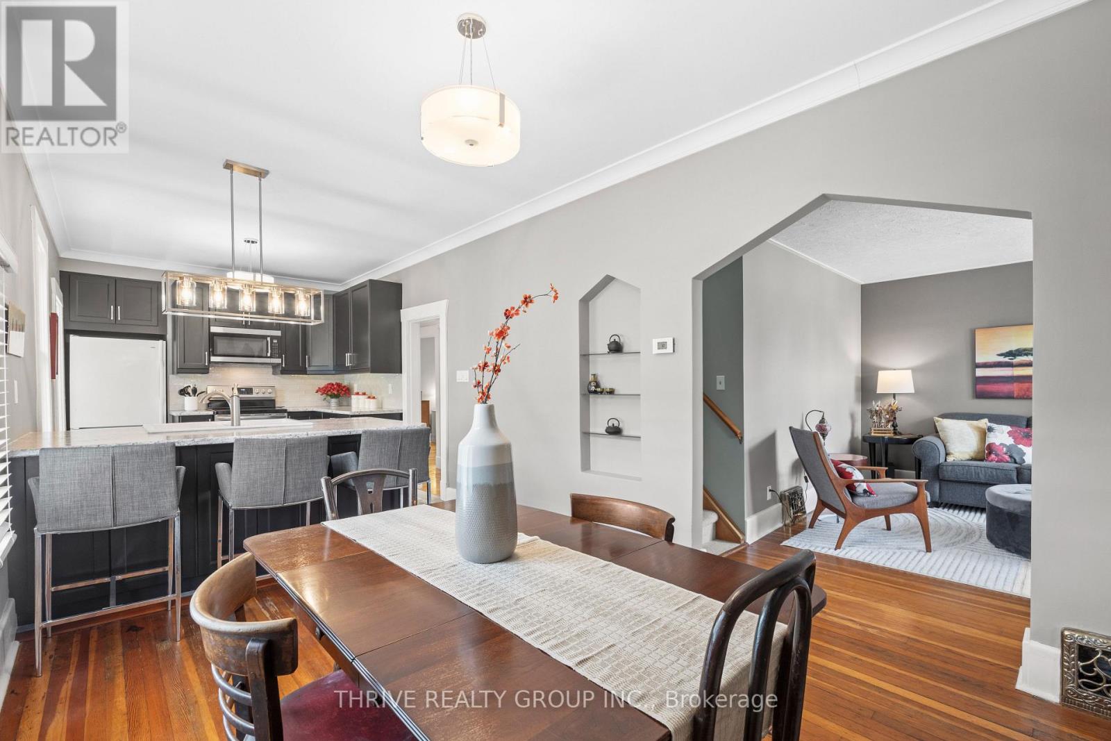 111 ALEXANDRA STREET - 10