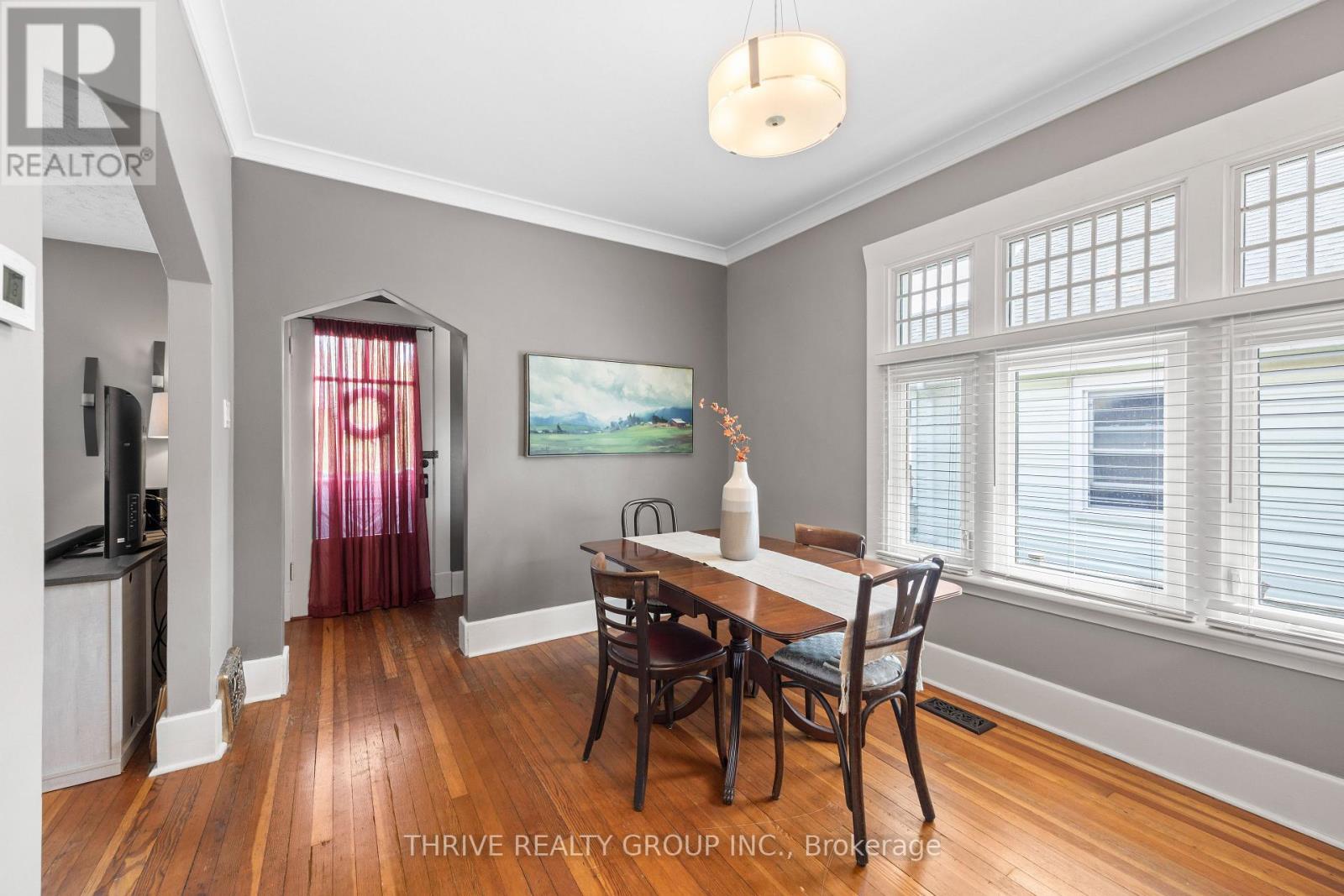 111 ALEXANDRA STREET - 8