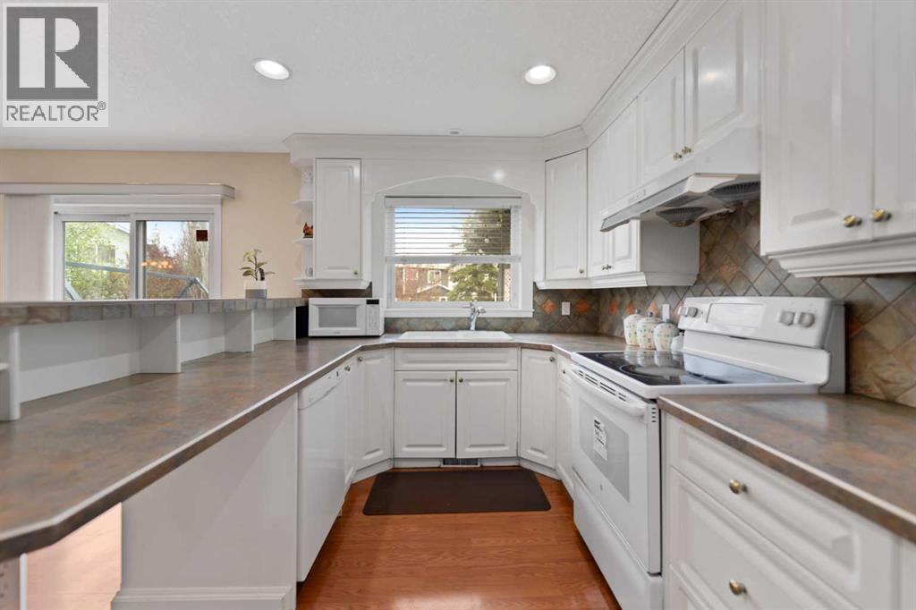 434 Douglas Woods Mews SE - 13