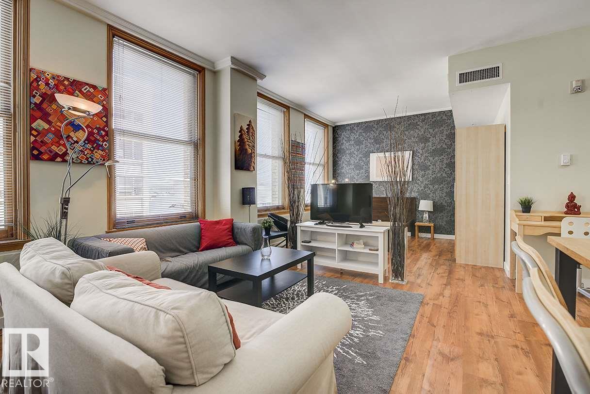 #808 10134 100 ST NW - 26