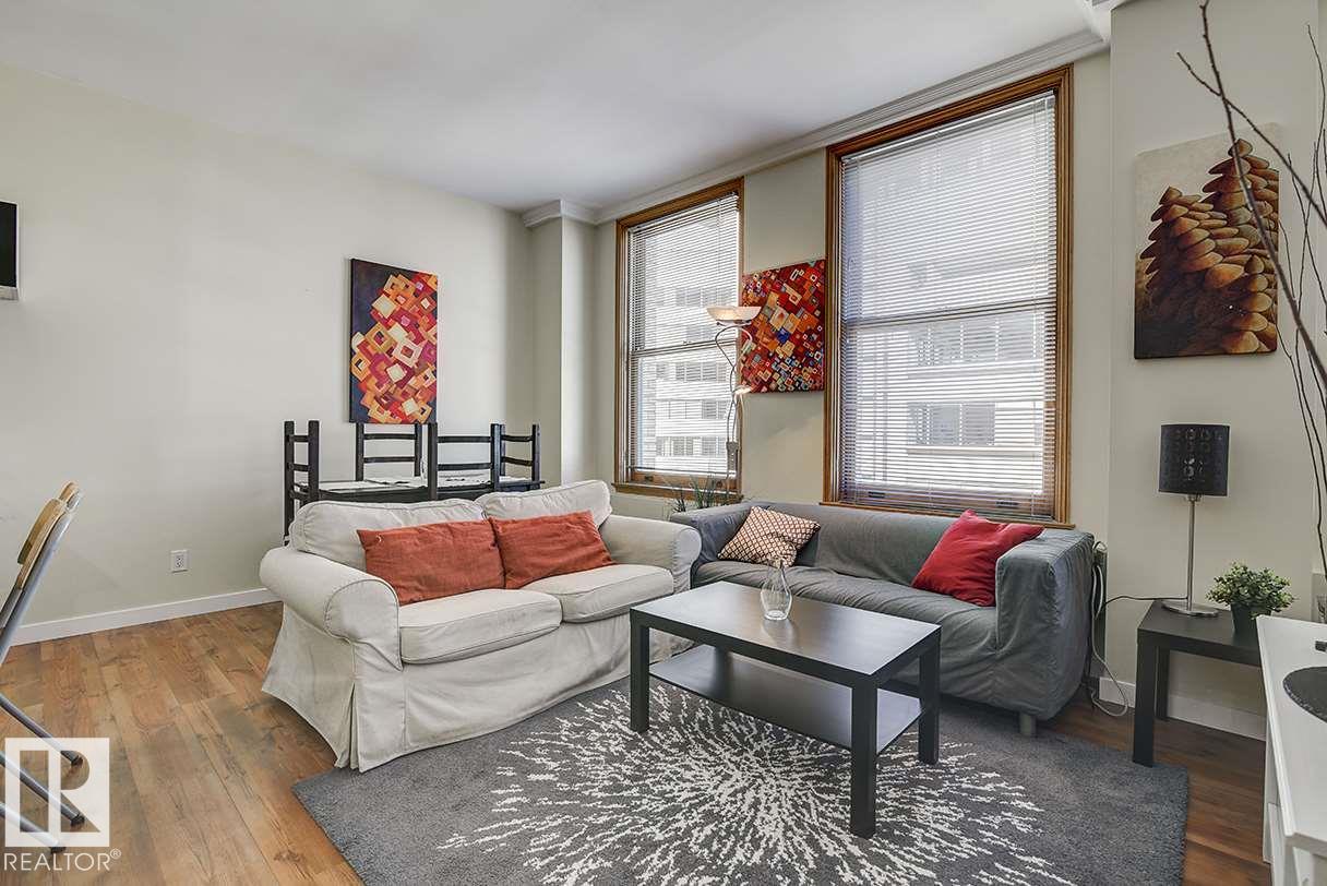 #808 10134 100 ST NW - 36