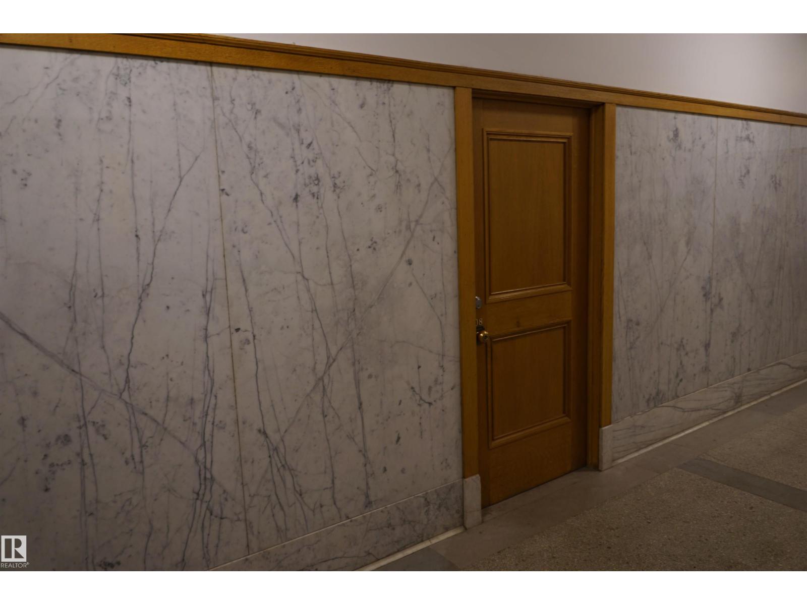 #808 10134 100 ST NW - 58
