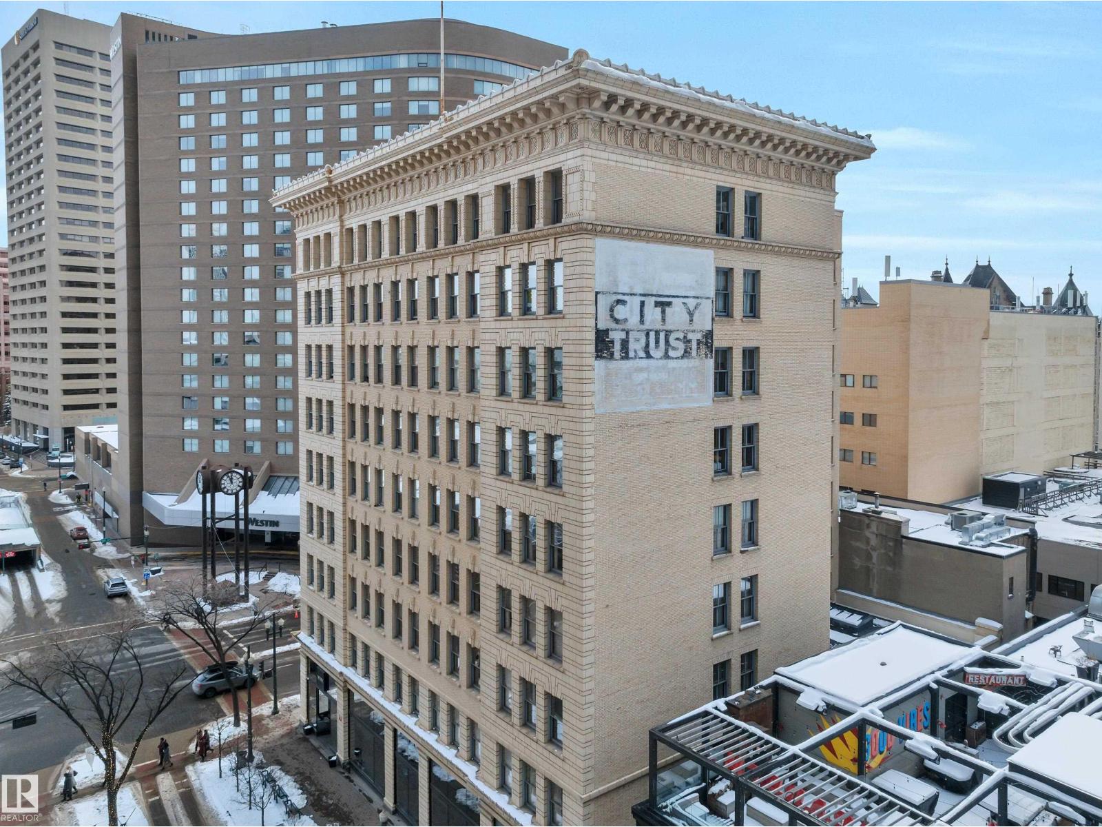 #808 10134 100 ST NW - 69