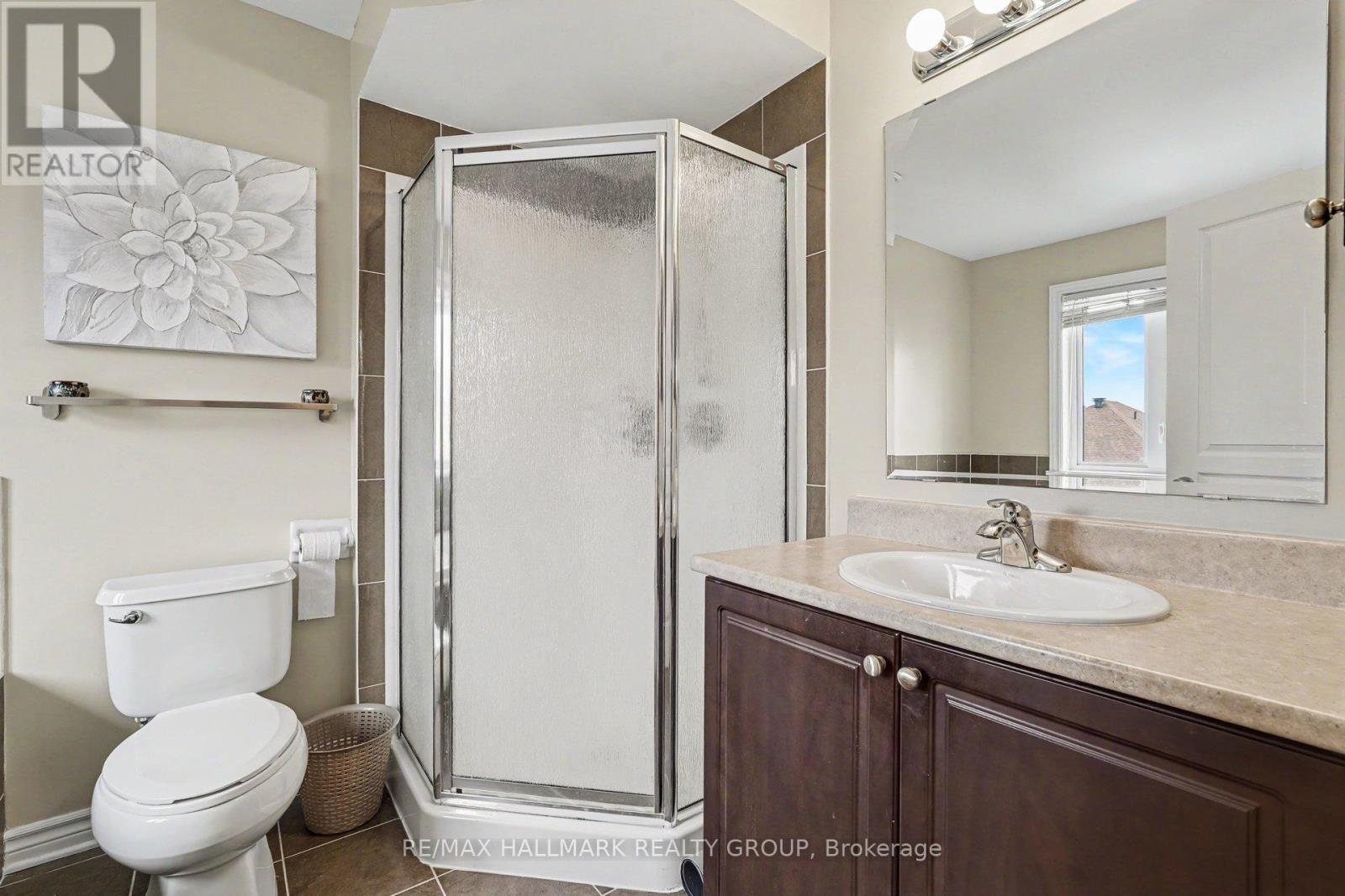 1433 COMFREY CRESCENT W - 13