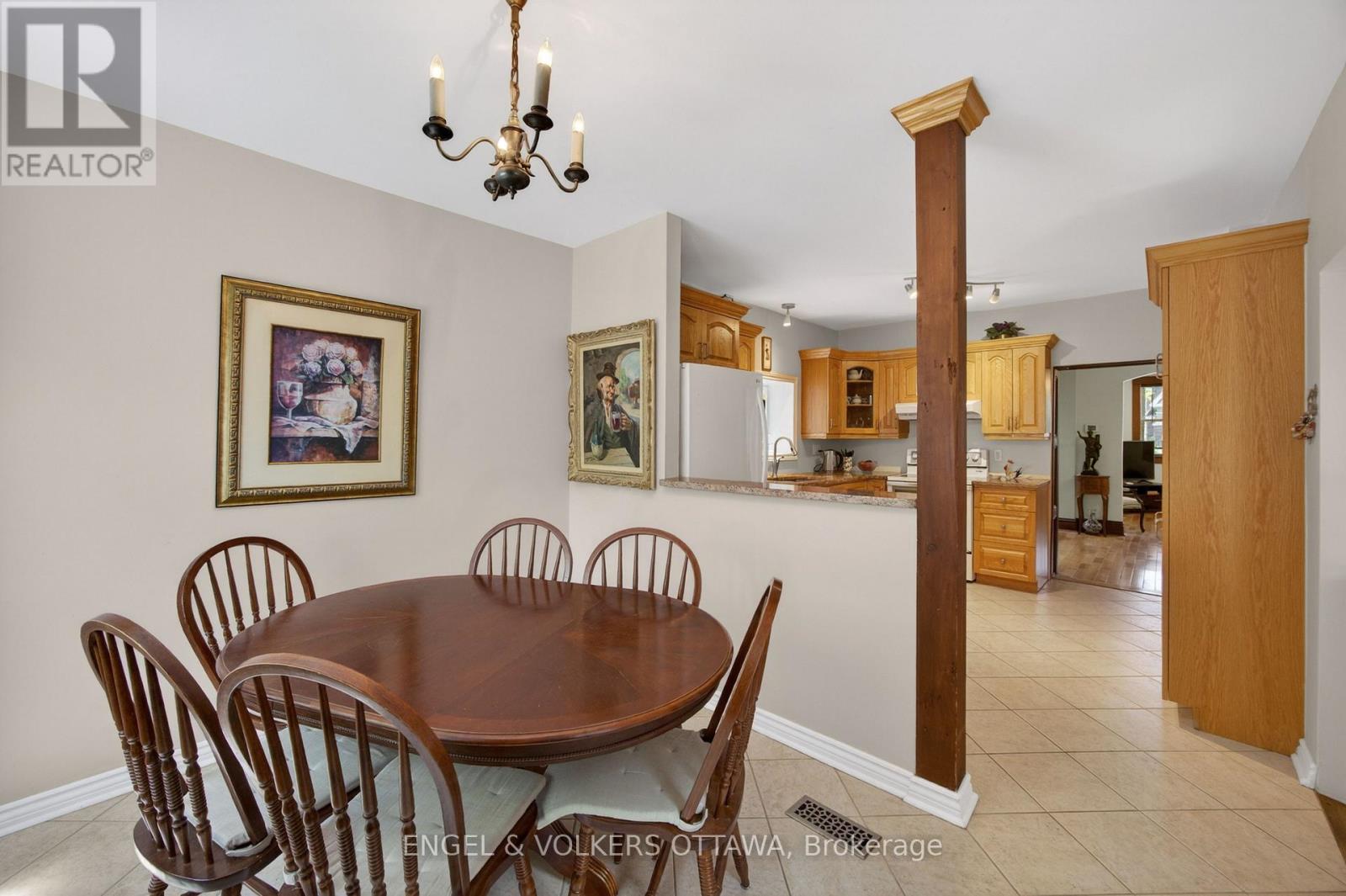 60 GLYNN AVENUE - 18
