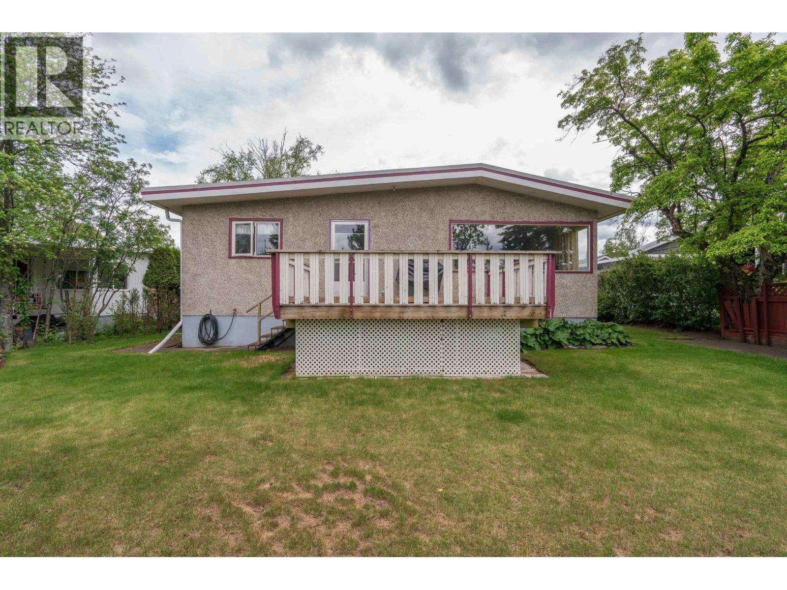 2800 HAMMOND AVENUE - 12