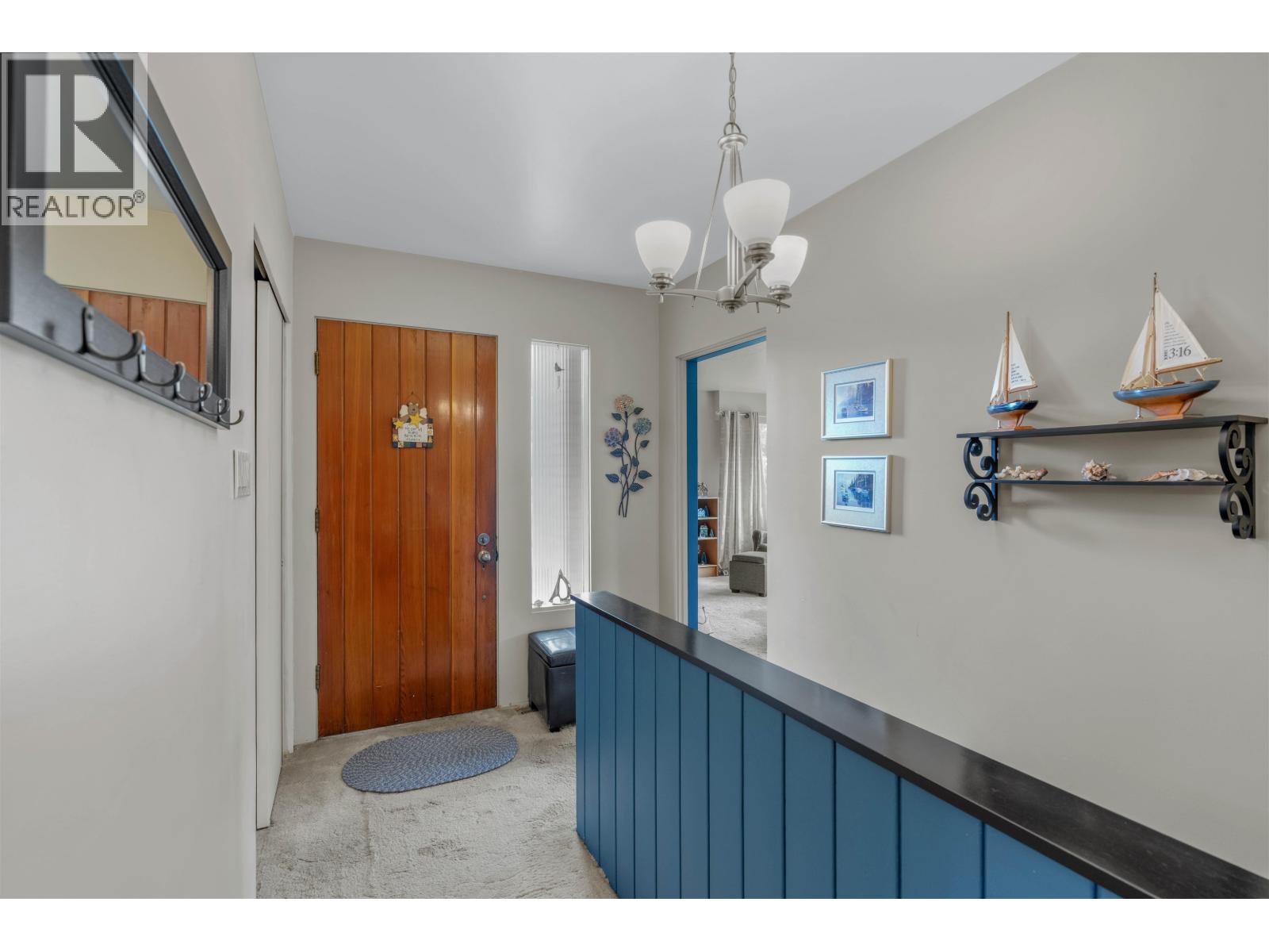 2800 HAMMOND AVENUE - 19