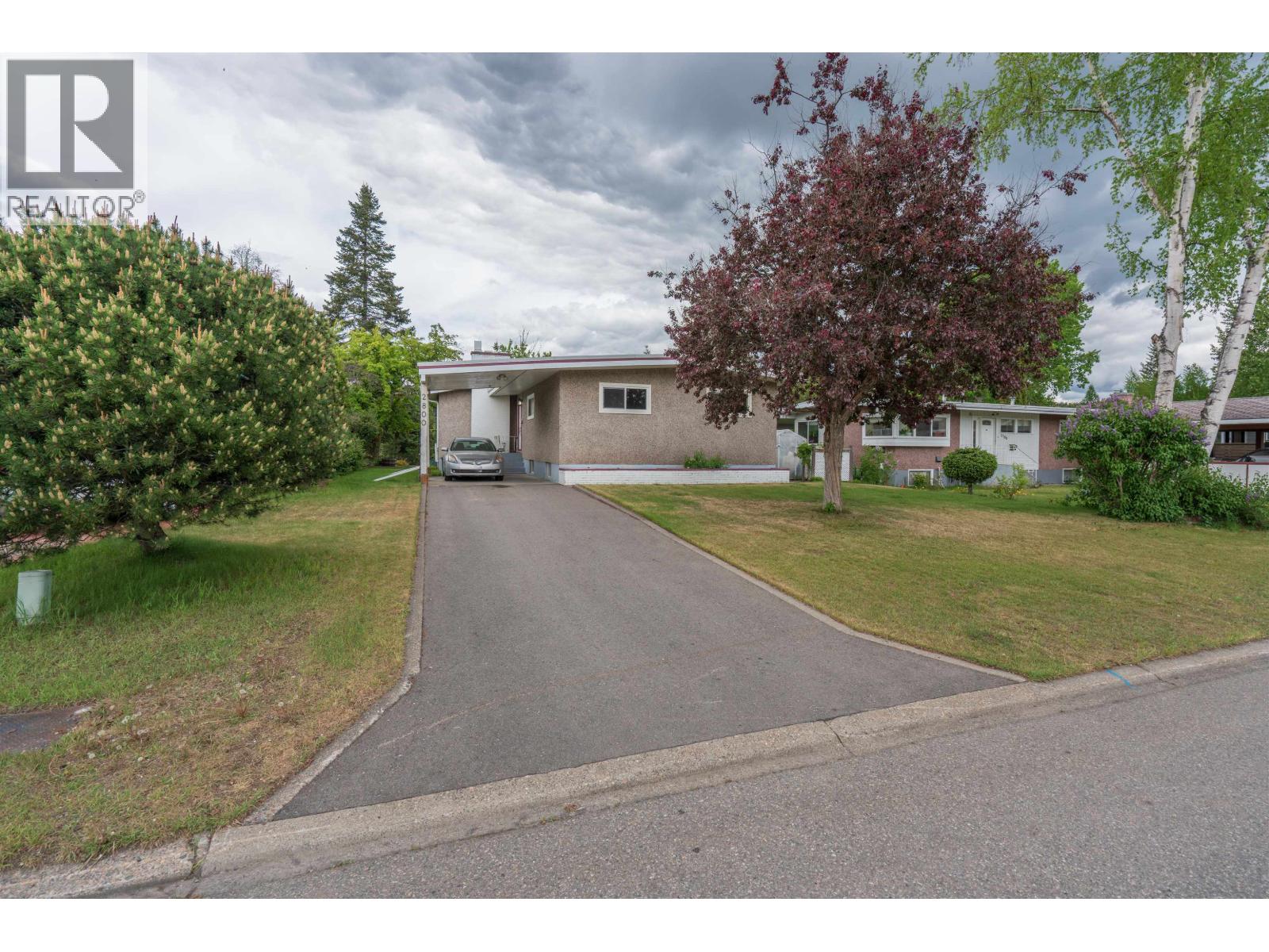 Kitchen of 2800 HAMMOND AVENUE · Prince George, BC