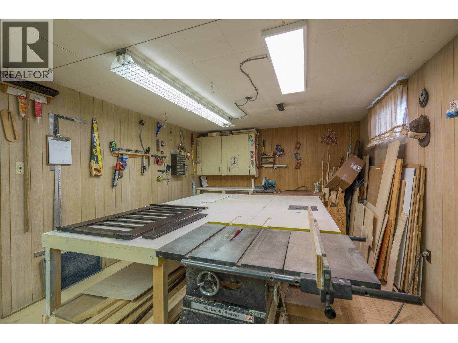 2800 HAMMOND AVENUE - 37