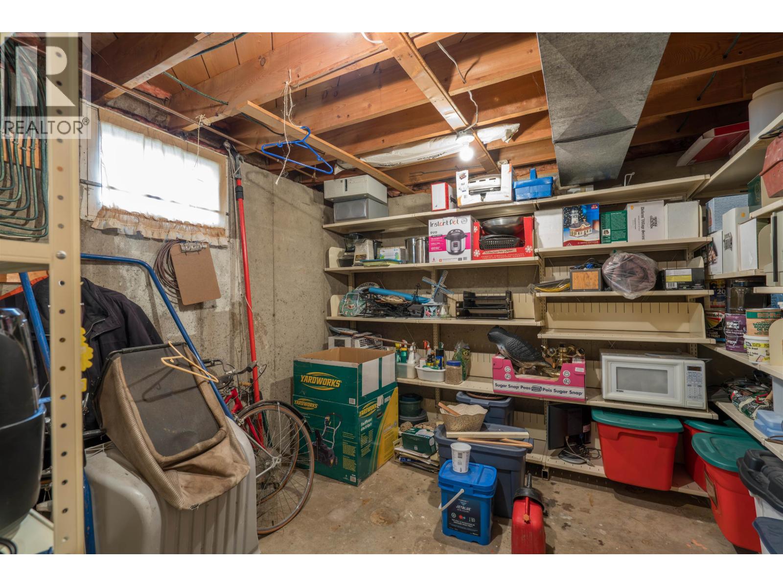 2800 HAMMOND AVENUE - 38