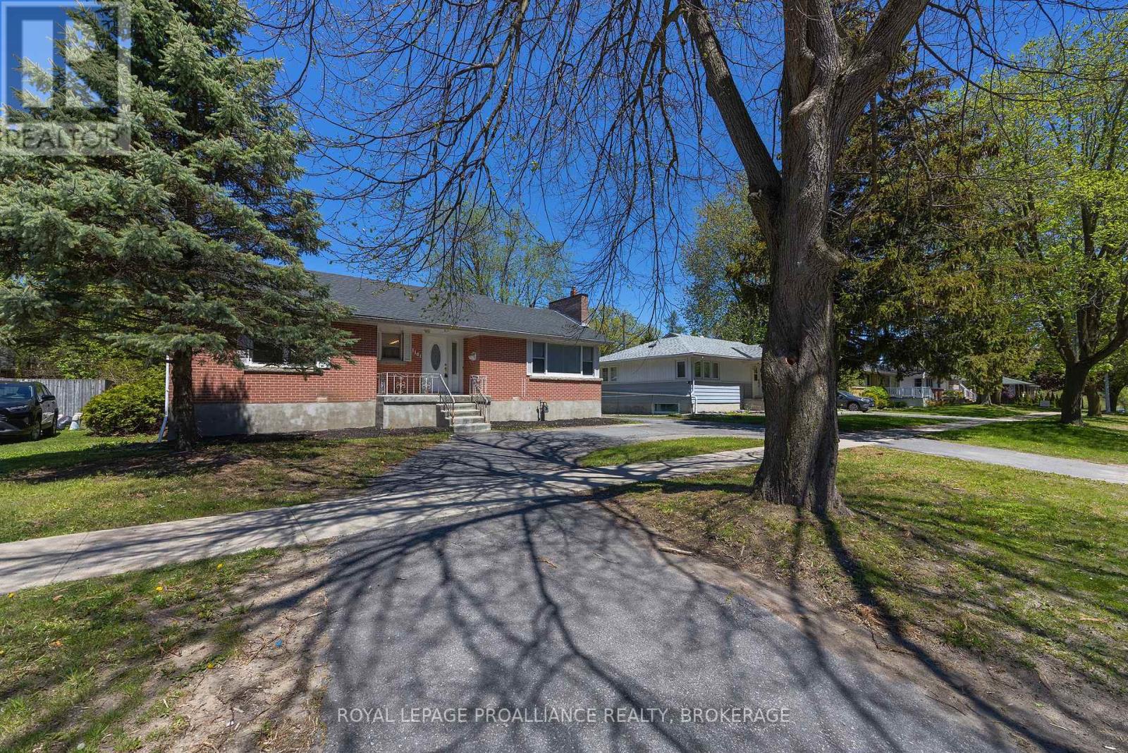 1101 JOHNSON STREET - 4