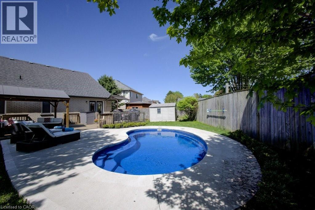 22 MULLIN Drive - 38