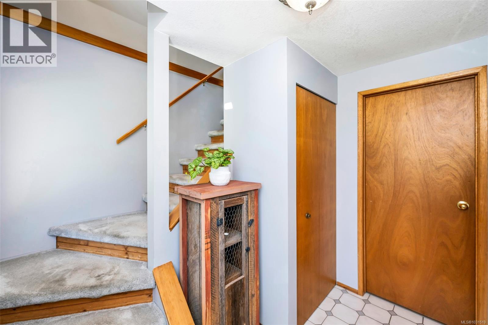 1751 Burnham Rd - 42