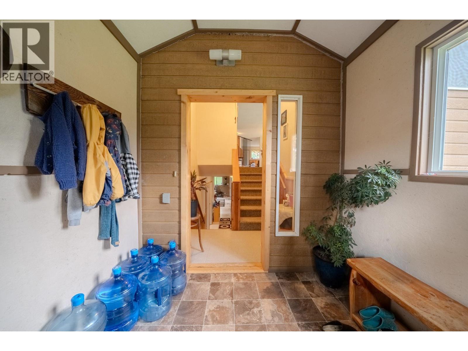 1449 ENRIGHT ROAD, McLeese Lake