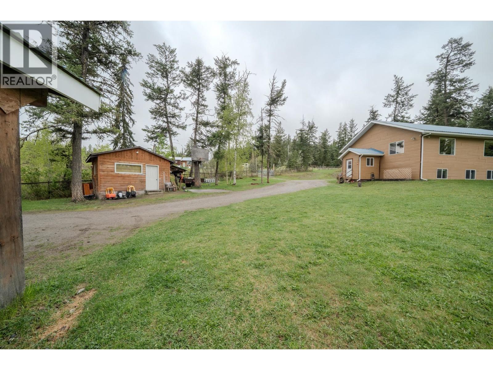 1449 ENRIGHT ROAD, McLeese Lake