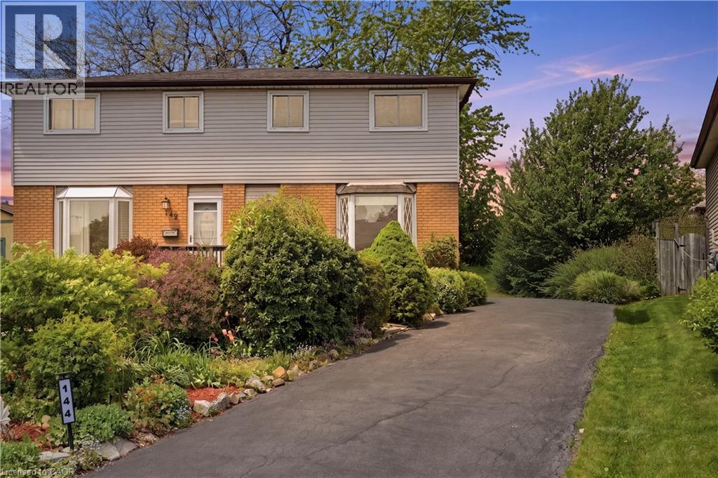 144 BELLINGHAM Drive - 1