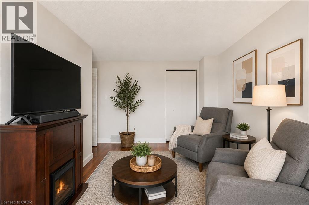 144 BELLINGHAM Drive - 27