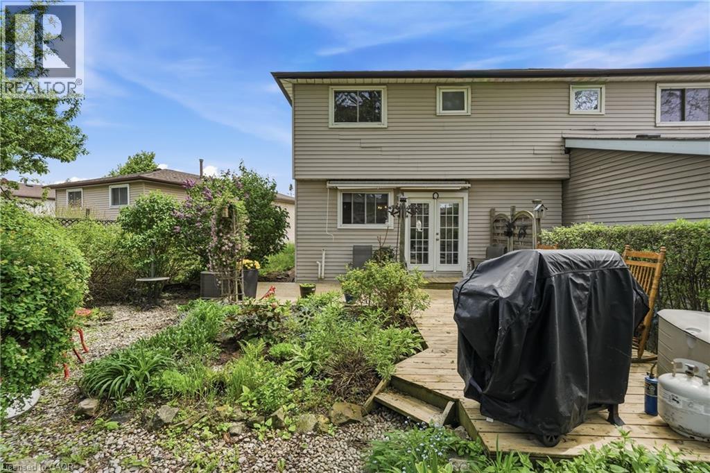 144 BELLINGHAM Drive - 33