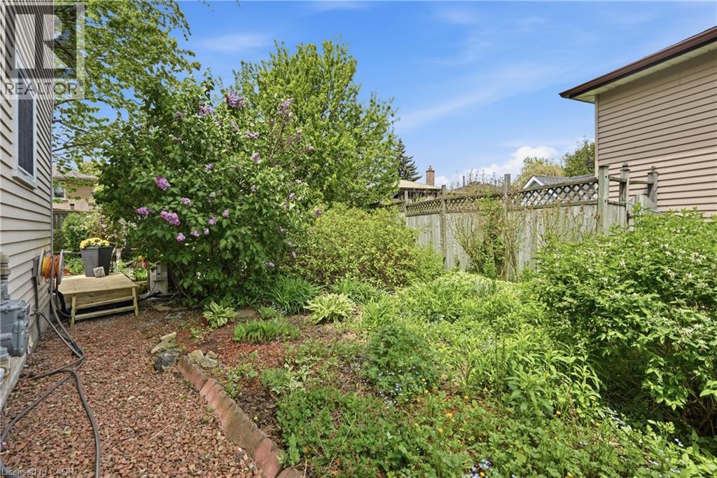 144 BELLINGHAM Drive - 36
