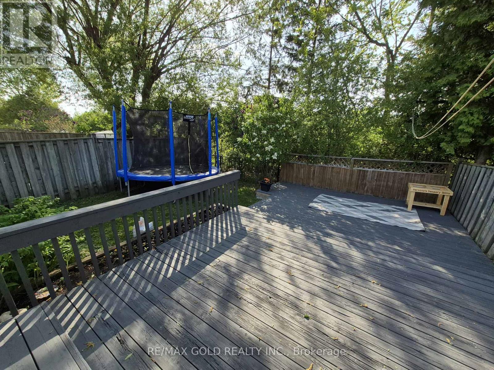 128 MARTINDALE CRESCENT - 41