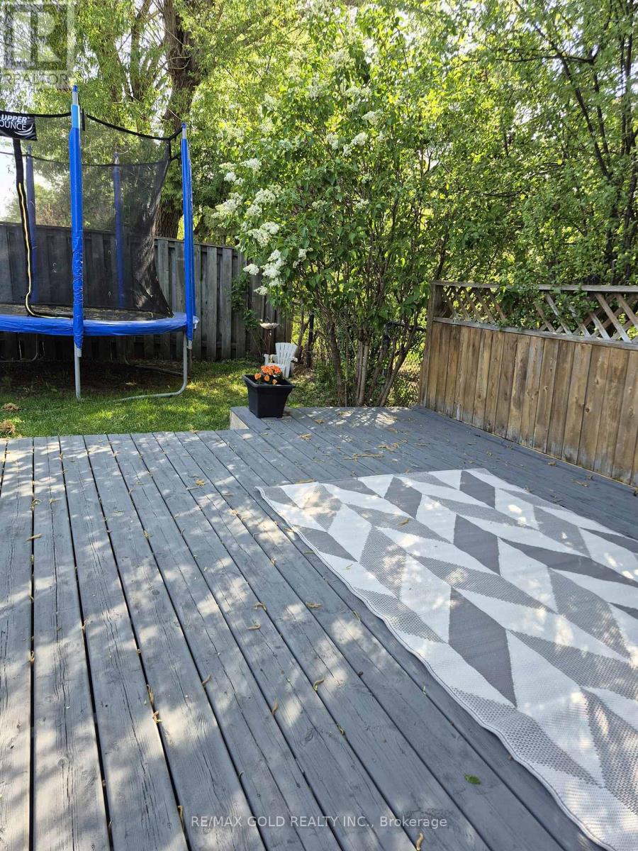 128 MARTINDALE CRESCENT - 42