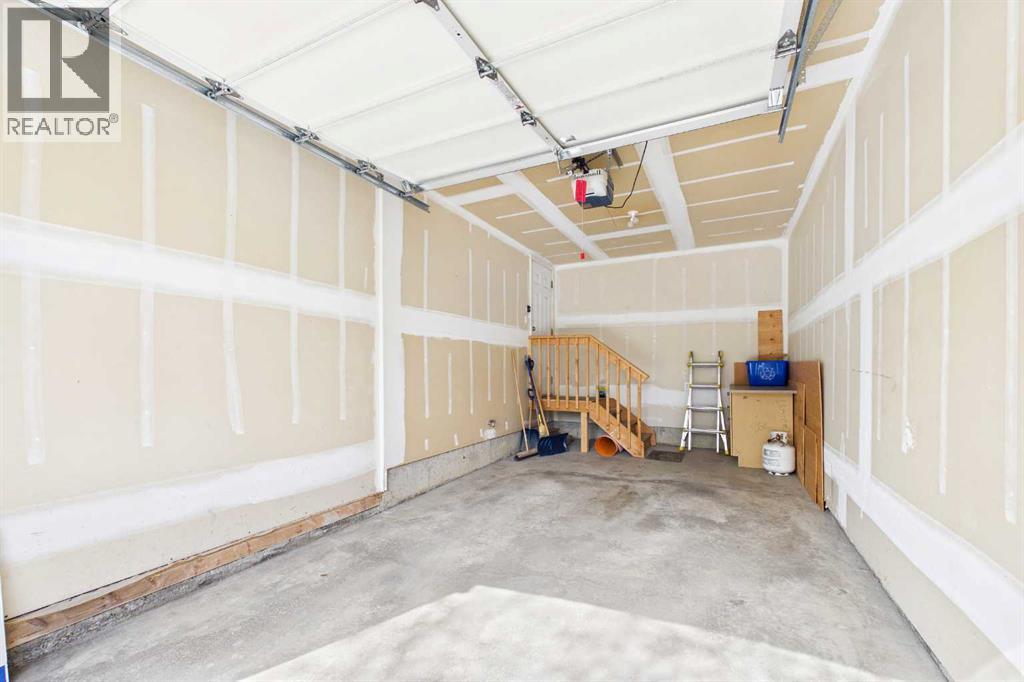 144 Simcoe Place SW - 35