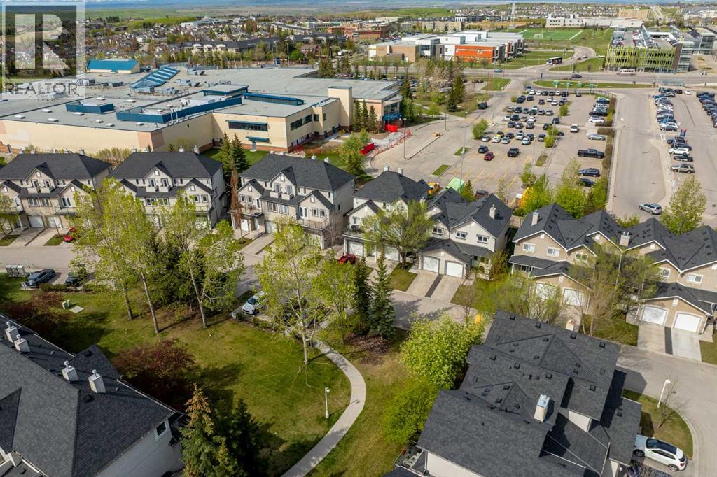 144 Simcoe Place SW - 44