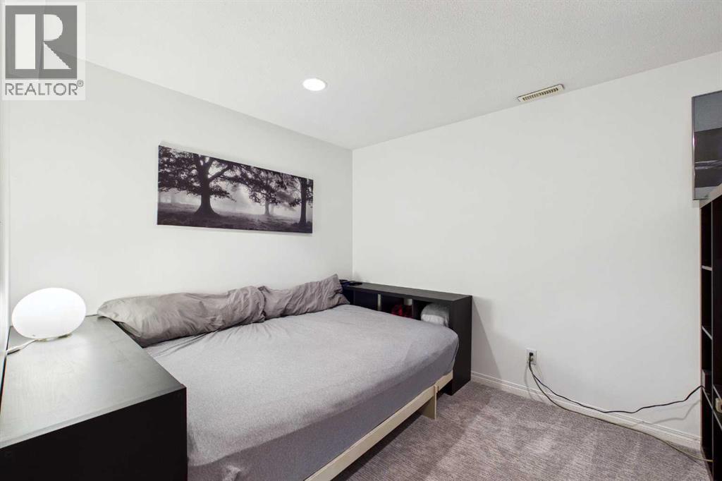 144 Simcoe Place SW - 29