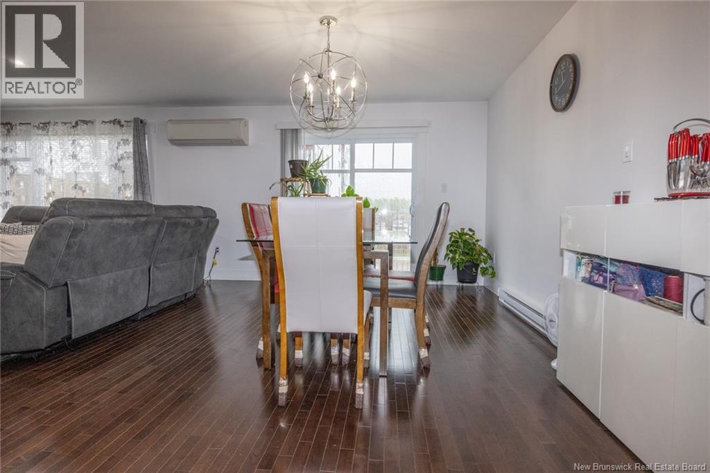 19 Lorilynn Crescent - 10
