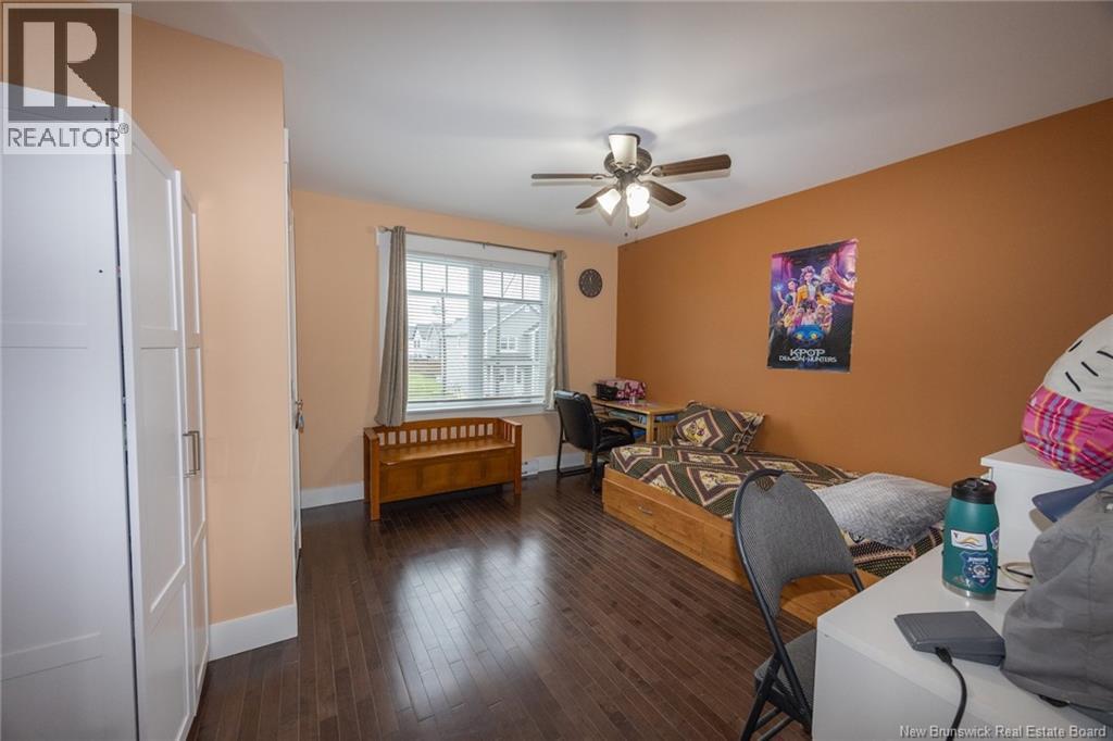 19 Lorilynn Crescent - 13
