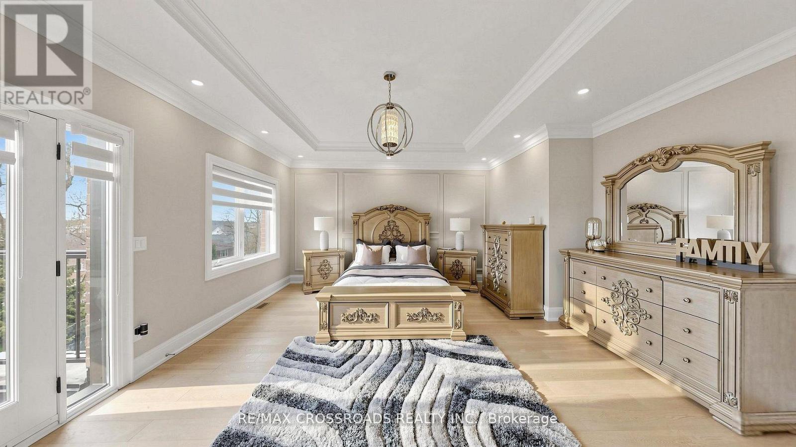 1427 ROSEBANK ROAD - 20