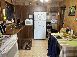 4 Main Street, Manigotagan, MB R0A0A0 Photo 25