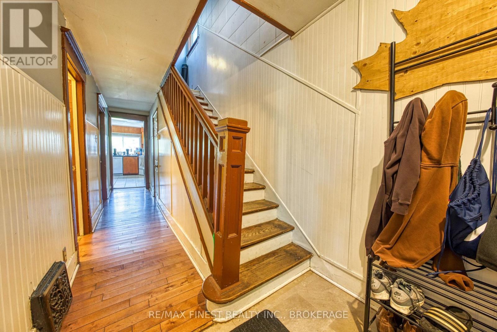 216 ALFRED STREET - 24