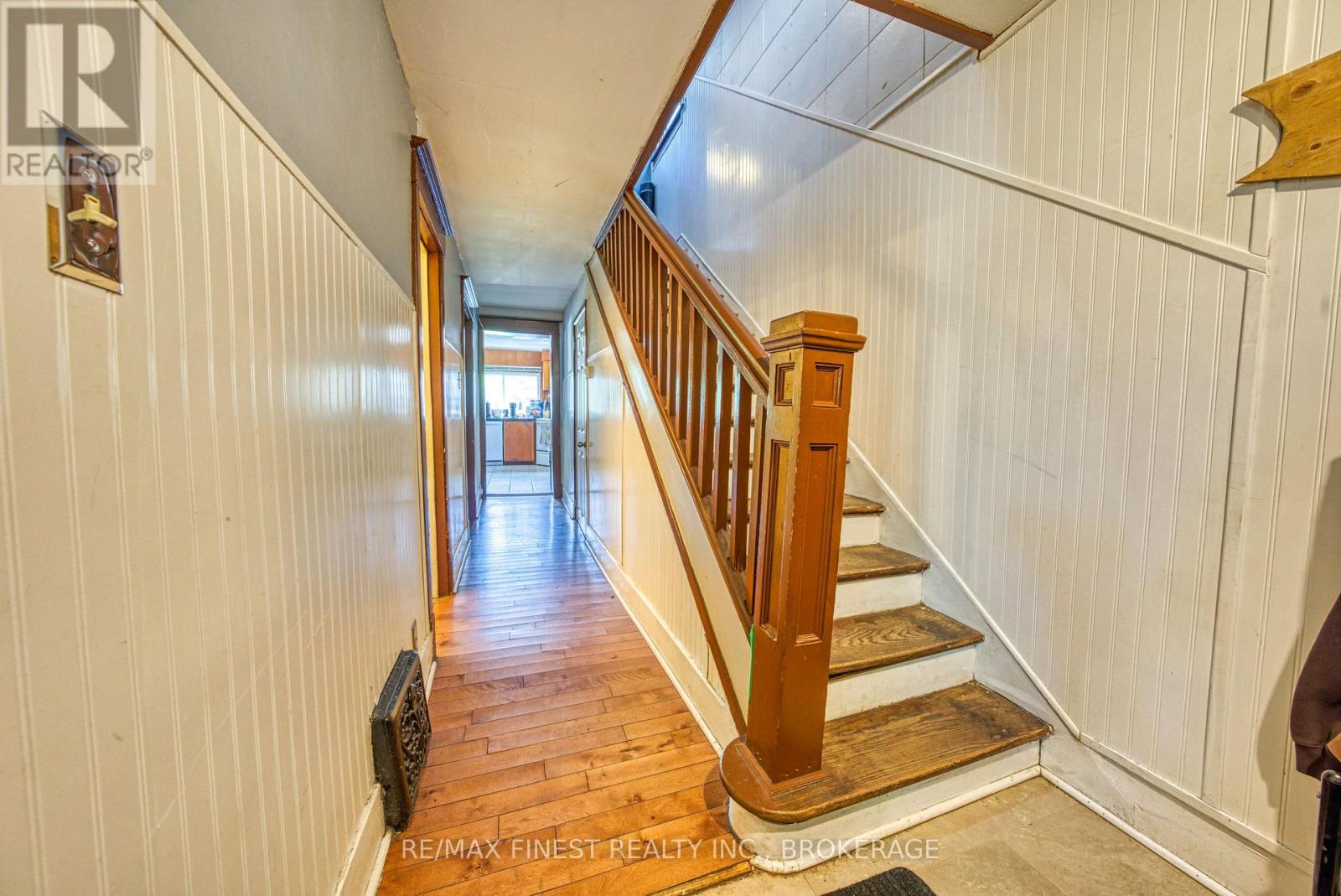 216 ALFRED STREET - 25