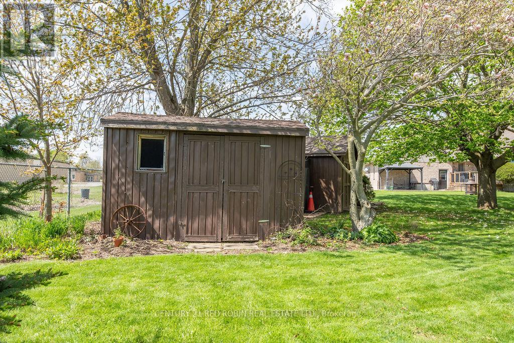 110 ROE STREET - 38