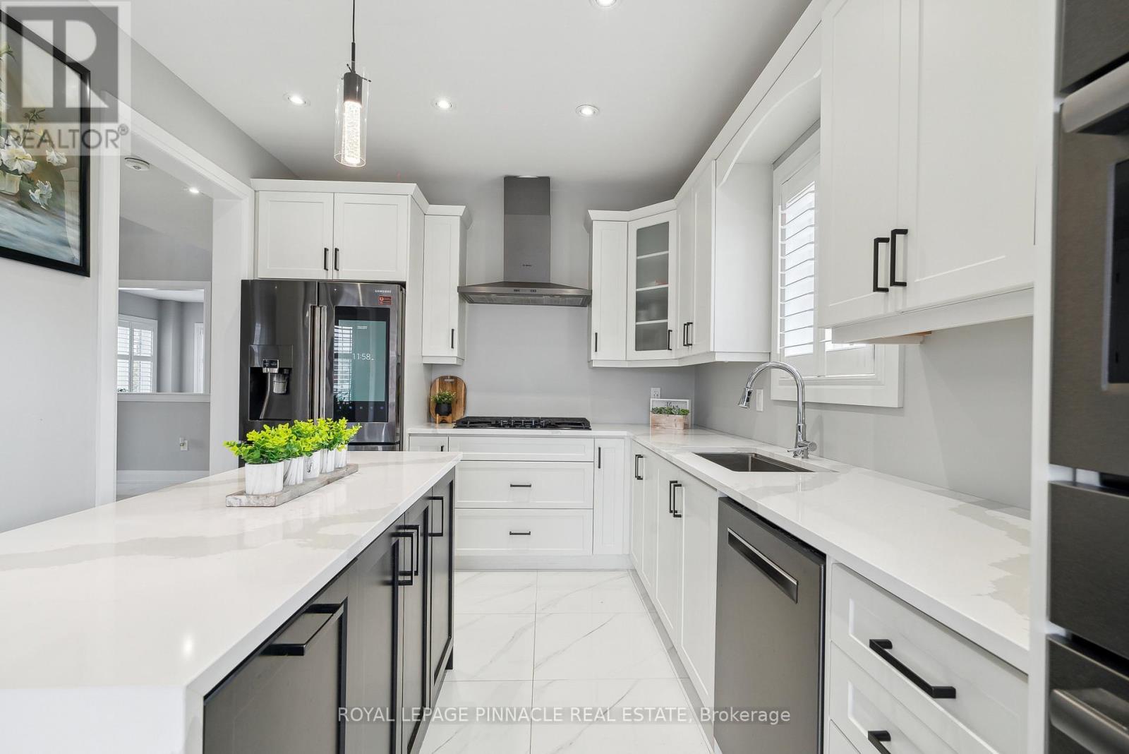 77 WALKERS BOULEVARD - 11