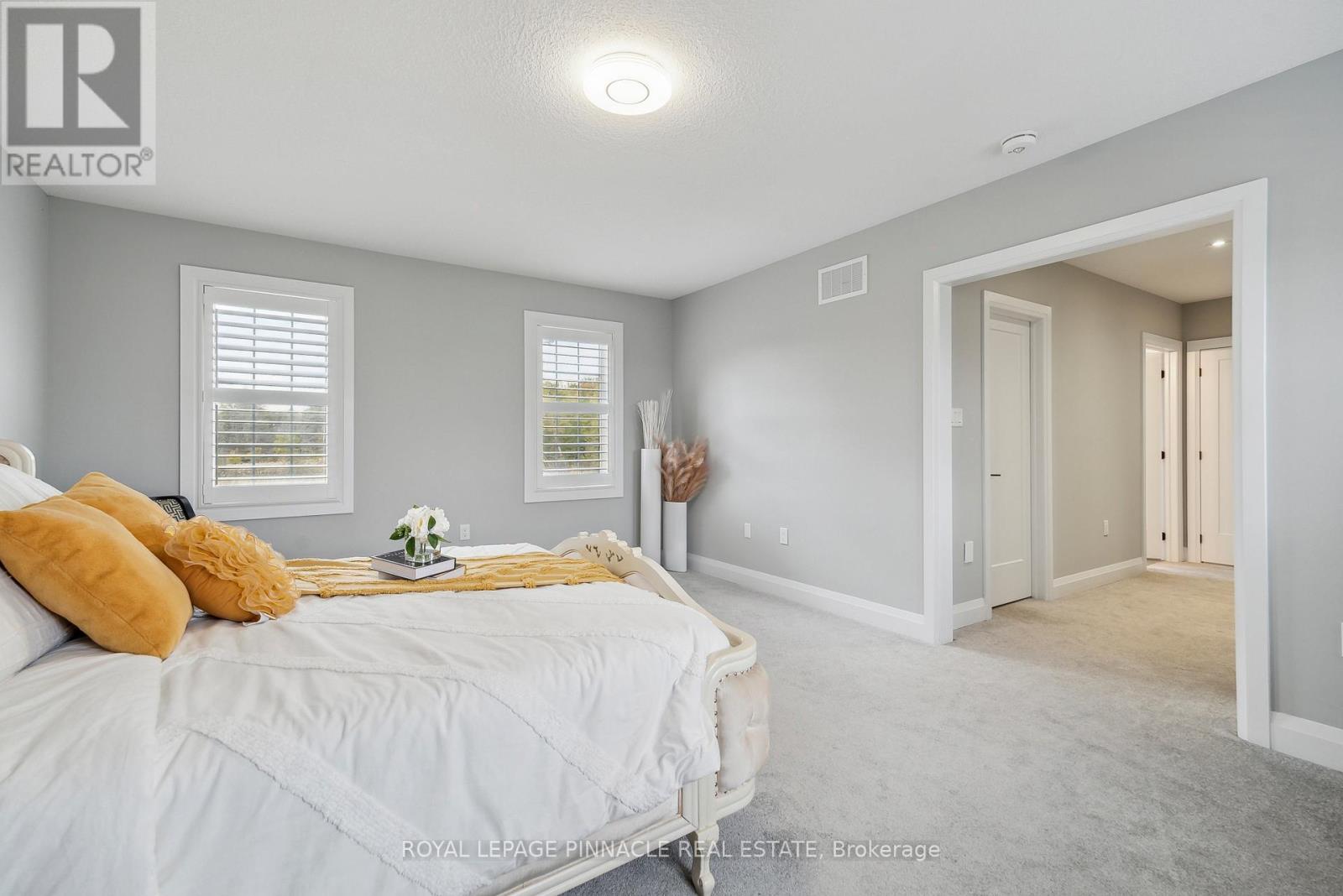 77 WALKERS BOULEVARD - 24