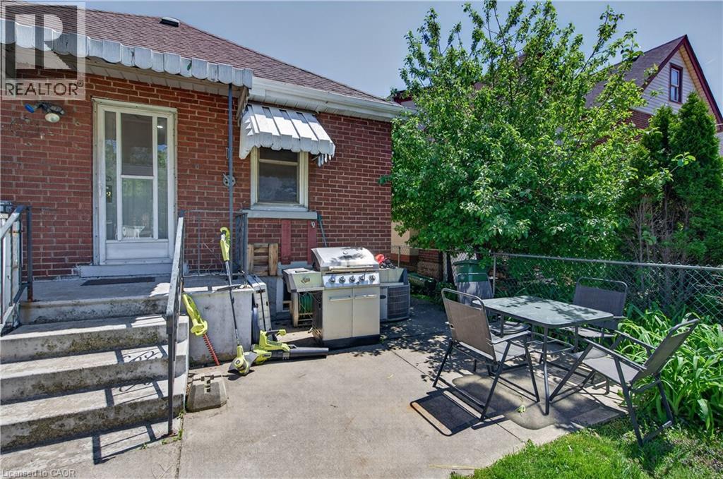 199 STIRTON Street - 31