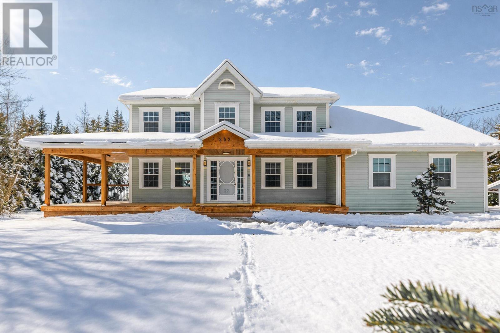 252 Gleneagles Drive - 1