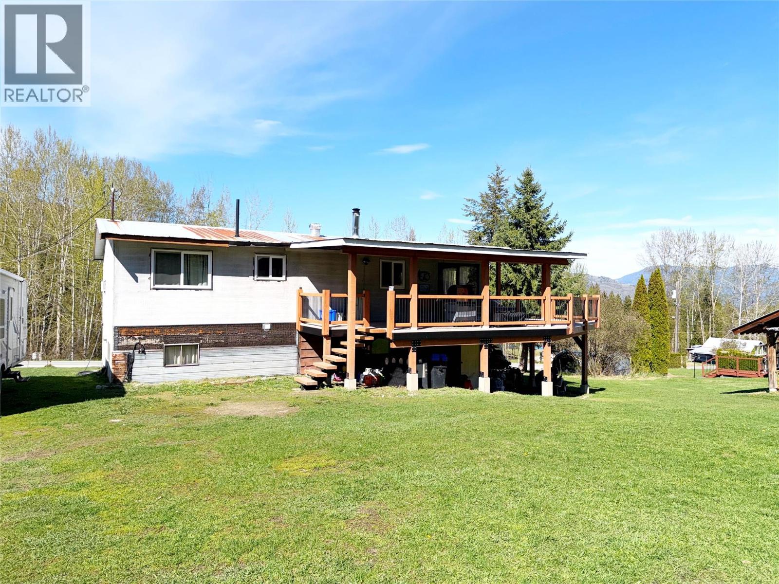 4219 Casino Road, Trail
