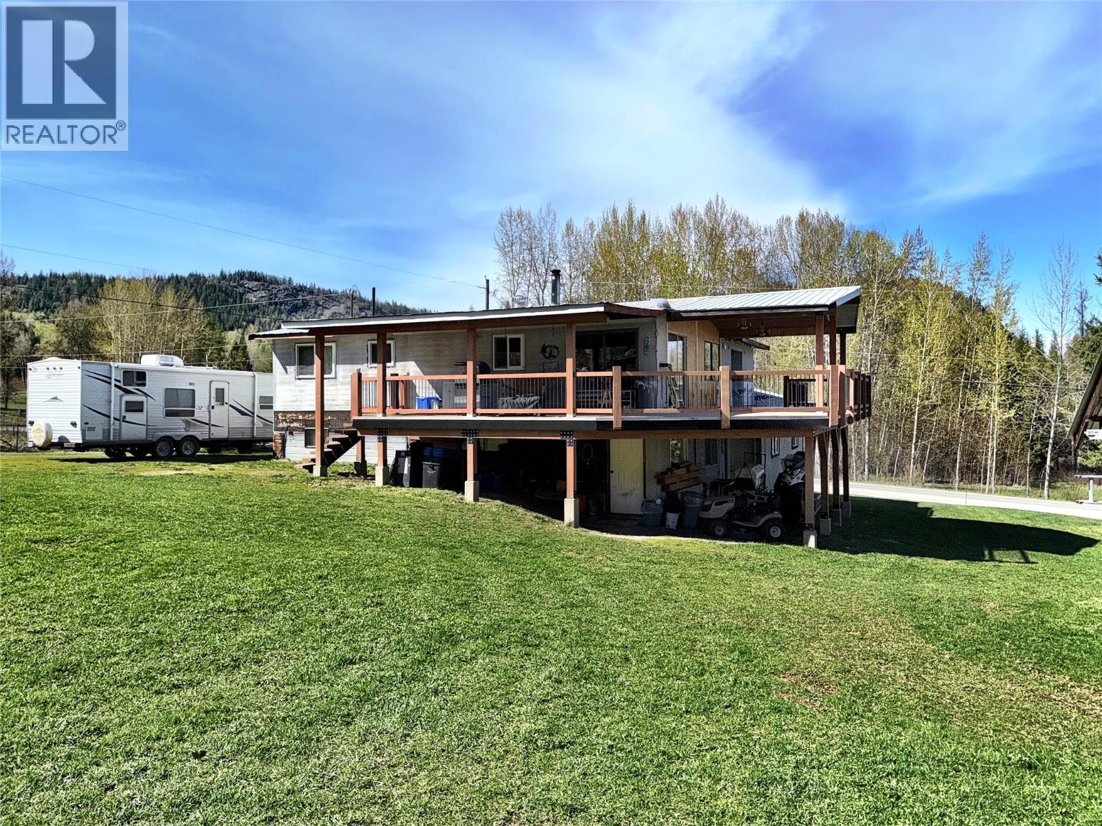 4219 Casino Road, Trail