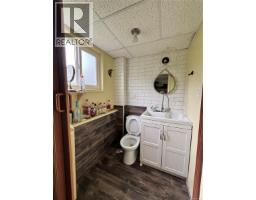 621 Dogwood Dr, Gold River, BC V0P1G0 Photo 16