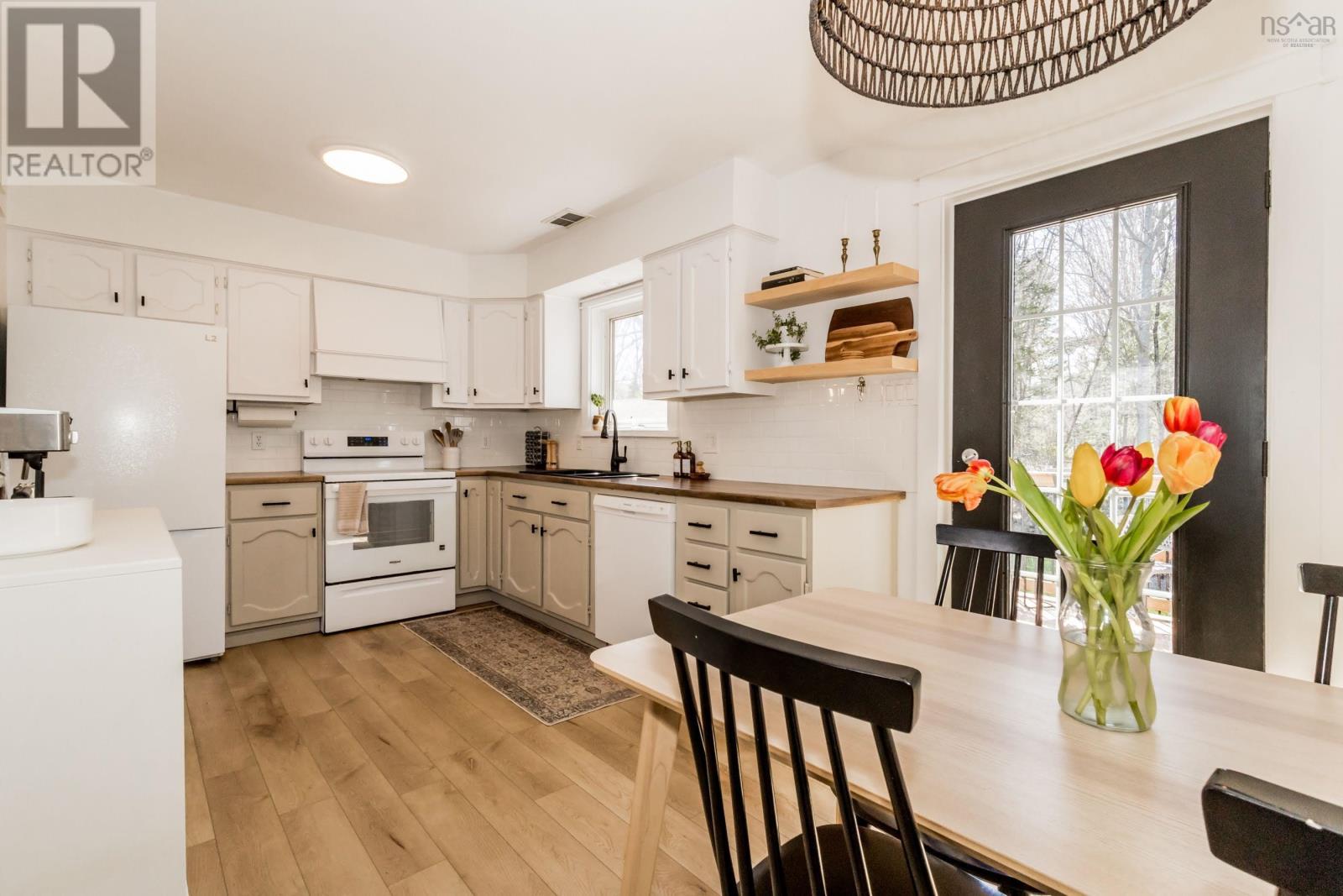 53 Sunset Drive - 15