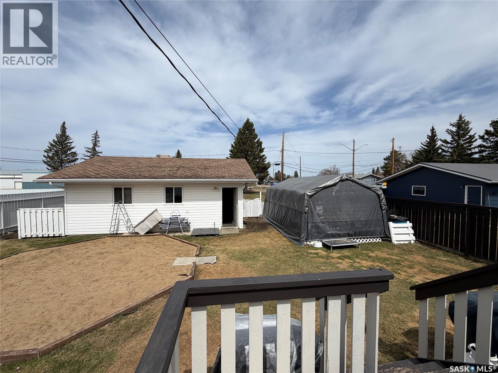 217 4th AVENUE E - 13