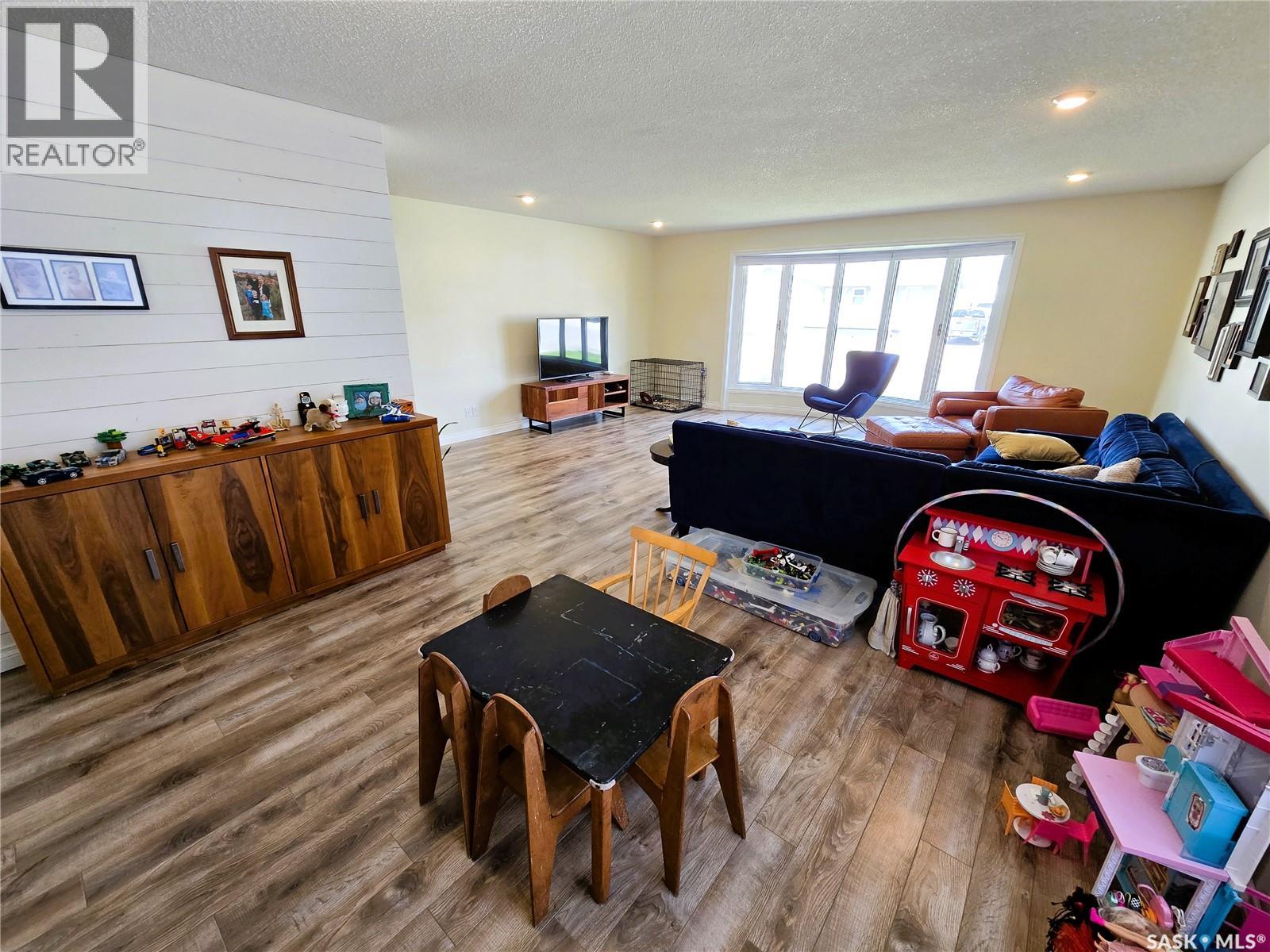 528 Dieppe DRIVE — photo 11